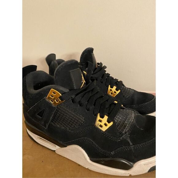 Jordan Nike size 6.5 Youth big kids 4 Retro Royalty (PS) sneakers gold black - Picture 2 of 7